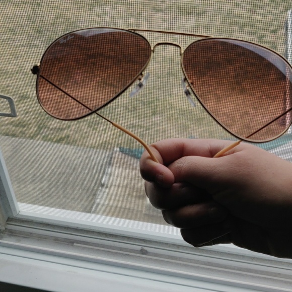 NWTRay Ban Aviators - Picture 6 of 6